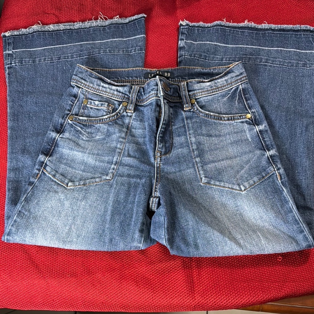 Women's Blue Jeans